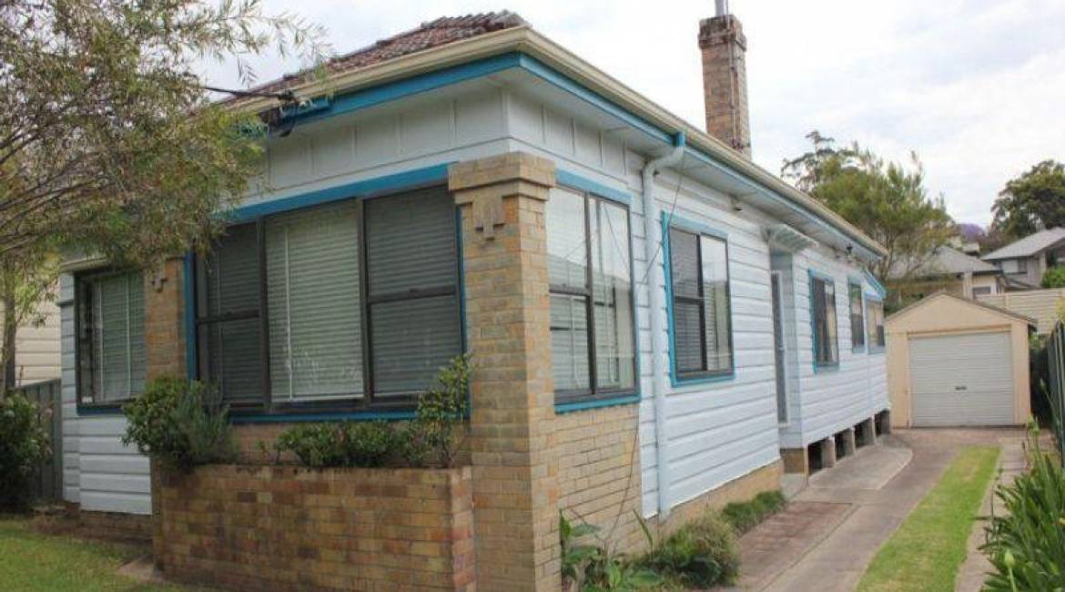 6 Freyberg Street, NEW LAMBTON, NSW 2305 Australia