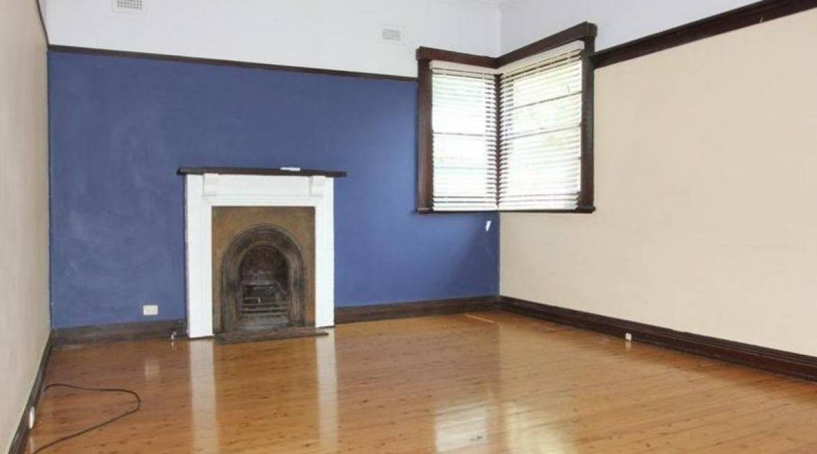 27 Vickers Street, MAYFIELD WEST, NSW 2304 Australia