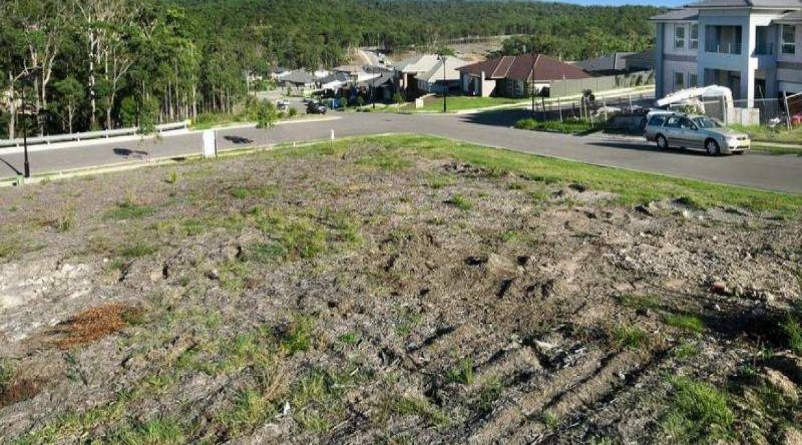 5008 Meander Grove, CAMERON PARK, NSW 2285 Australia