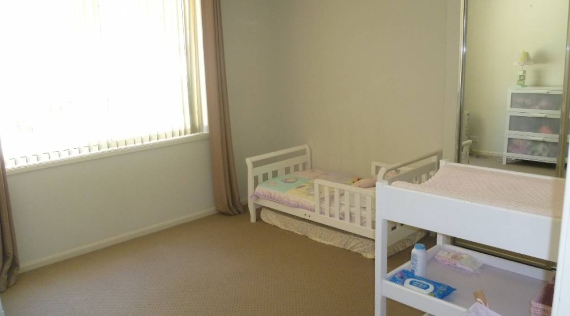 16 Nancy Close, CAMERON PARK, NSW 2285 Australia