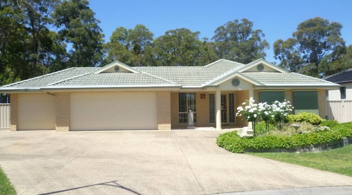 16 Nancy Close, CAMERON PARK, NSW 2285 Australia
