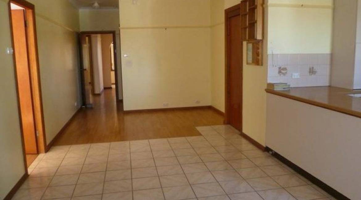 10 Villa Road, WARATAH WEST, NSW 2298 Australia