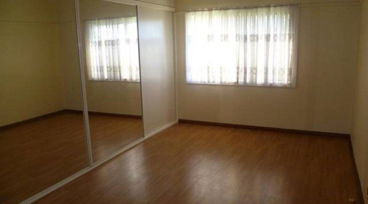 10 Villa Road, WARATAH WEST, NSW 2298 Australia