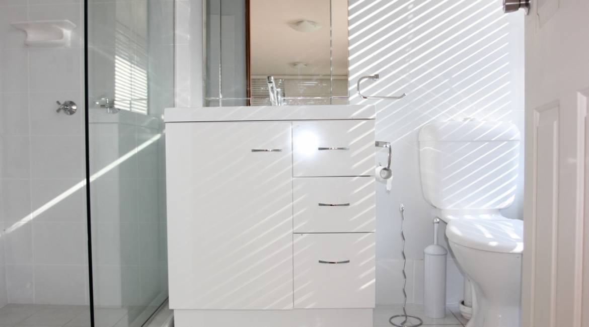 11 Landa Parade, WARATAH WEST, NSW 2298 Australia