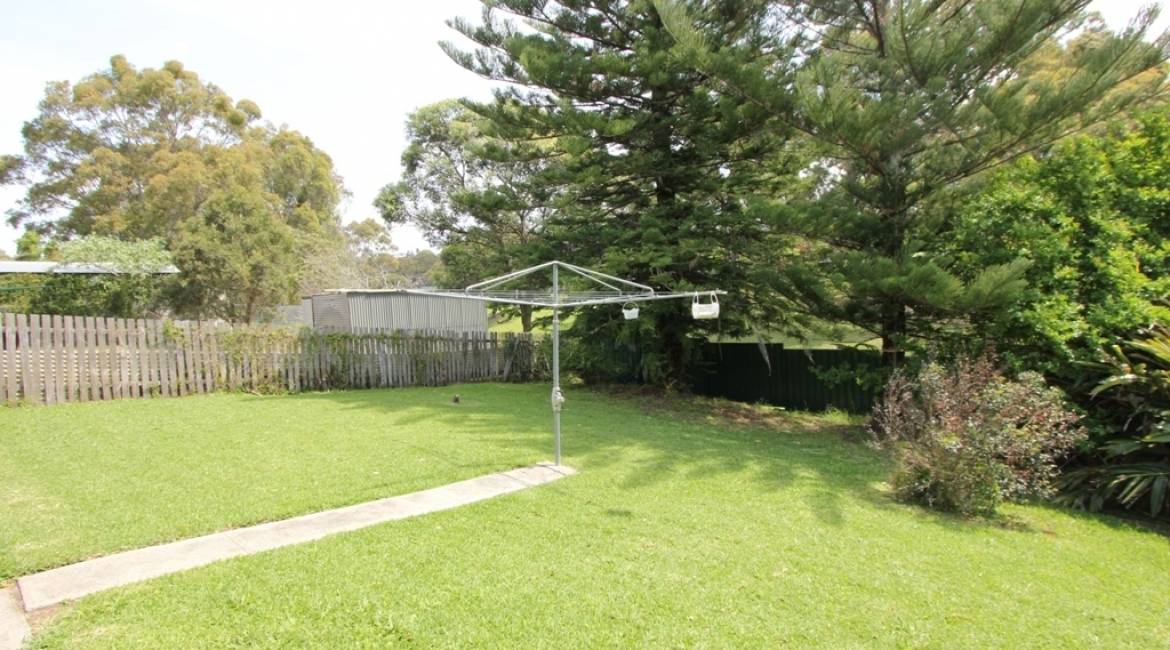 11 Landa Parade, WARATAH WEST, NSW 2298 Australia