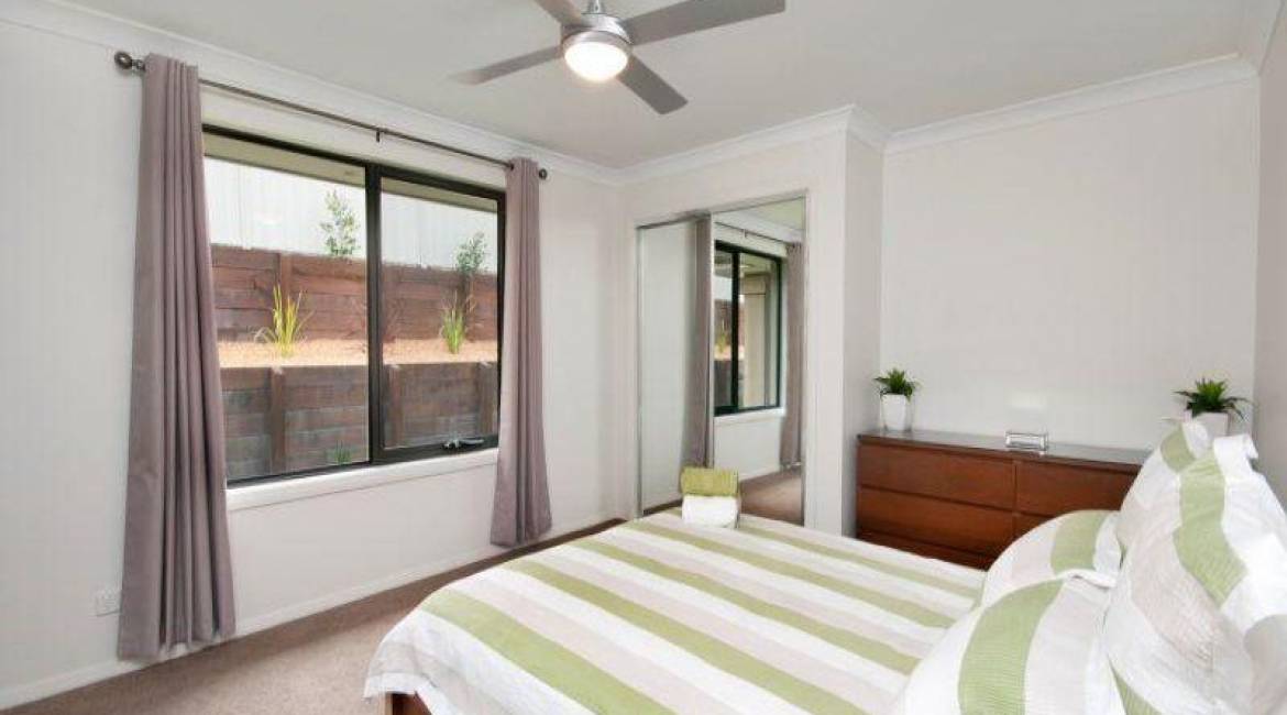 20 Woodbridge Drive, CAMERON PARK, NSW 2285 Australia