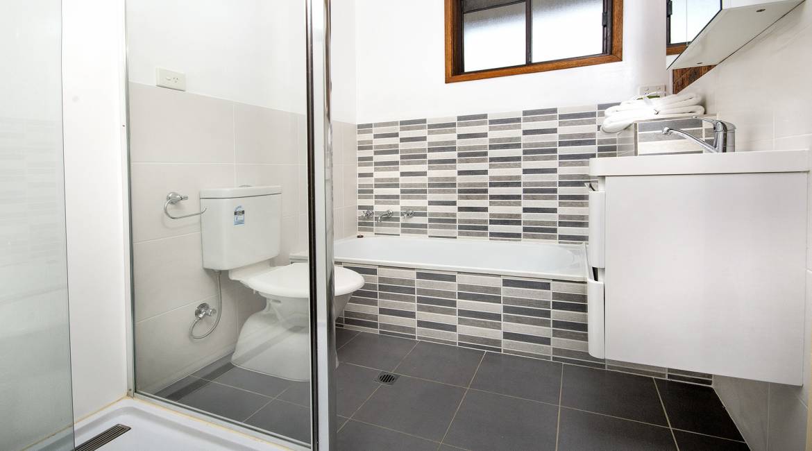 1/28 Larkspur Parade, METFORD, NSW 2323 Australia