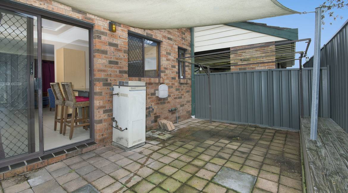 1/28 Larkspur Parade, METFORD, NSW 2323 Australia