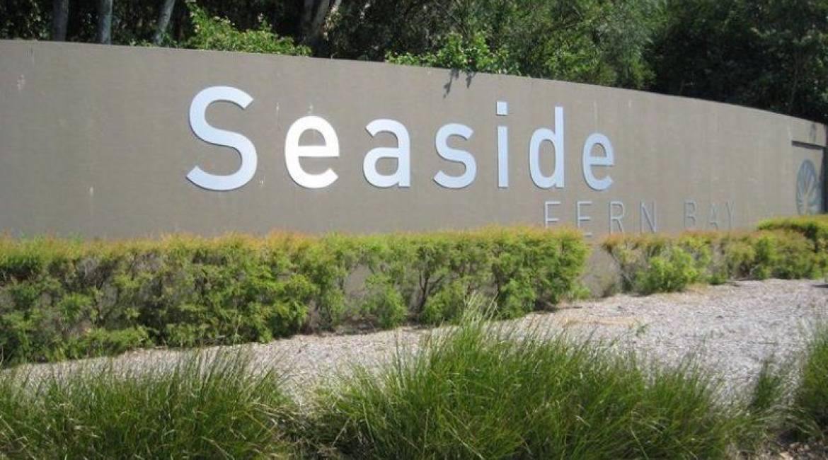 4 Jabiru Drive, FERN BAY, NSW 2295 Australia