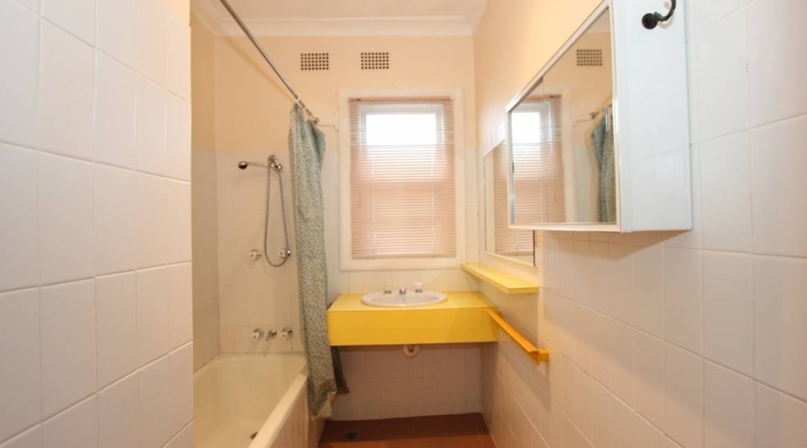 16 Thornton Avenue, MAYFIELD WEST, NSW 2304 Australia