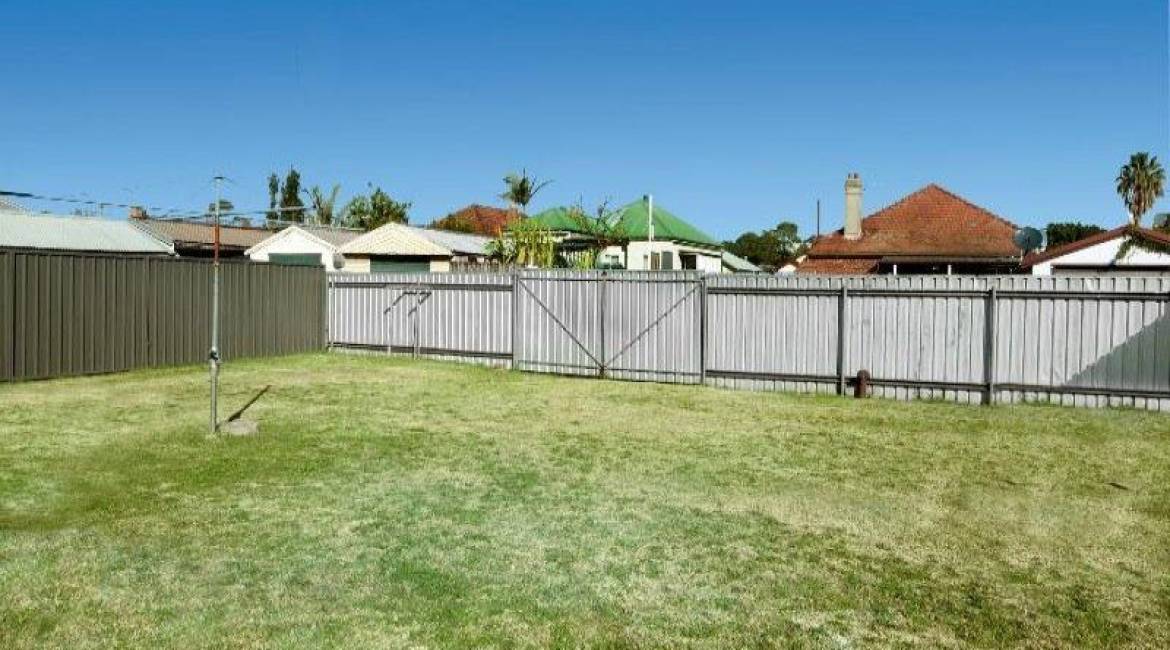 2/83 Braye Street, MAYFIELD, NSW 2304 Australia