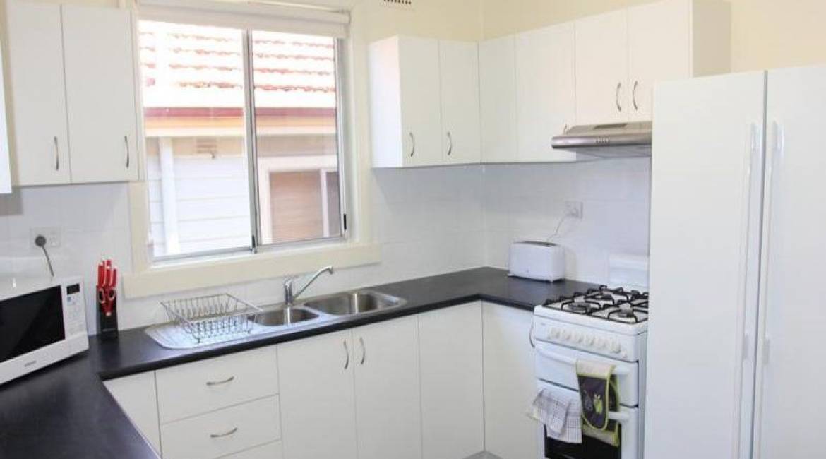 Room 2/14 Tourle Street, MAYFIELD WEST, NSW 2304 Australia