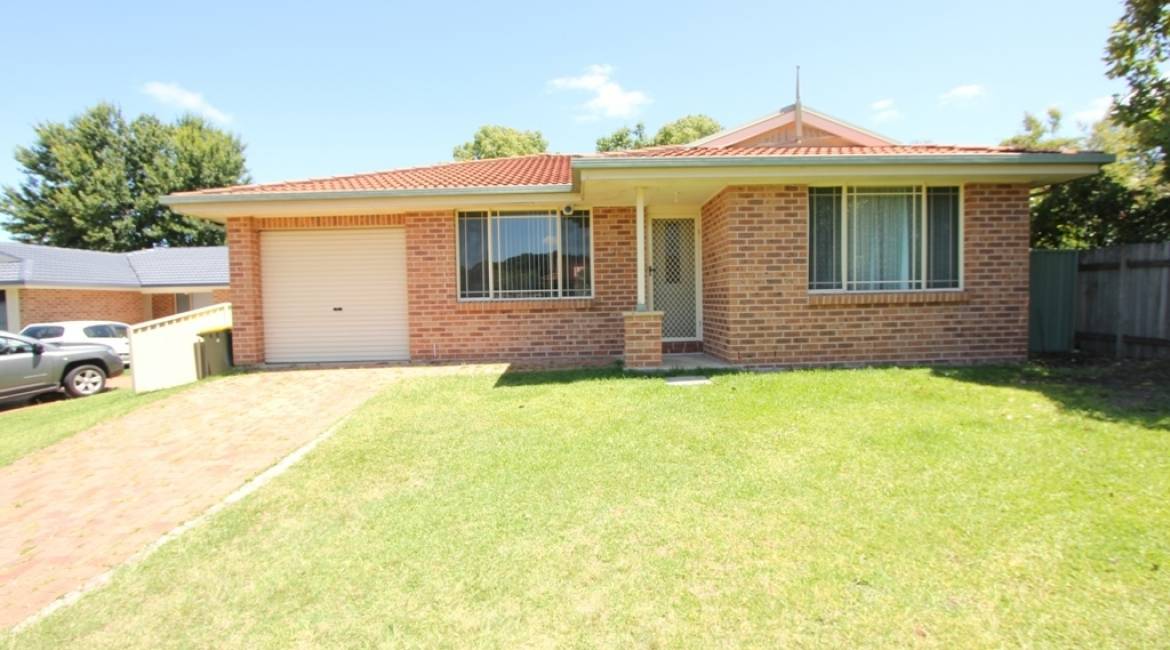 21 Tenille Close, CAMERON PARK, NSW 2285 Australia
