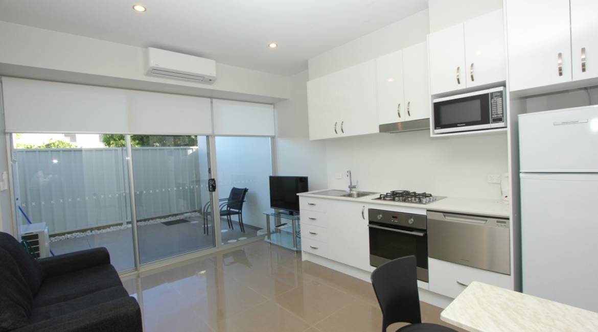 2/10 Beaumont Street, ISLINGTON, NSW 2296 Australia