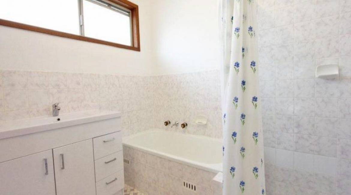 17 Chinchen Street, ISLINGTON, NSW 2296 Australia