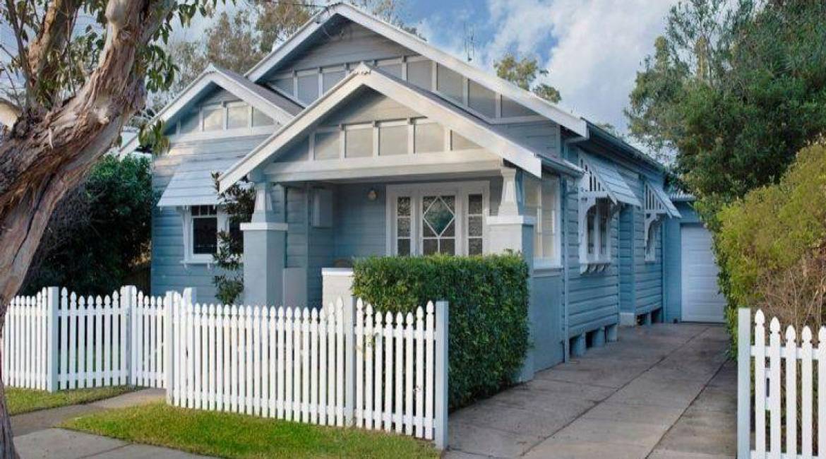 13 Baird Street, HAMILTON NORTH, NSW 2292 Australia