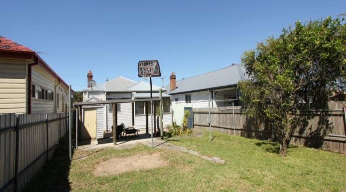 16 Robert Street, MAYFIELD, NSW 2304 Australia