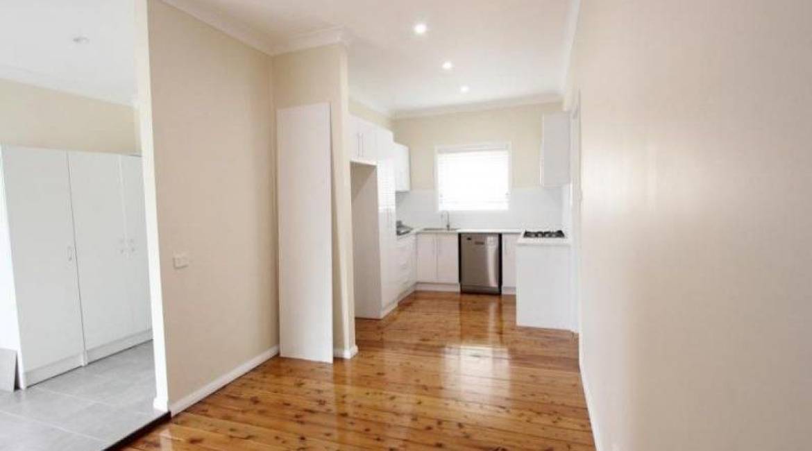 8 Travers Avenue, MAYFIELD WEST, NSW 2304 Australia