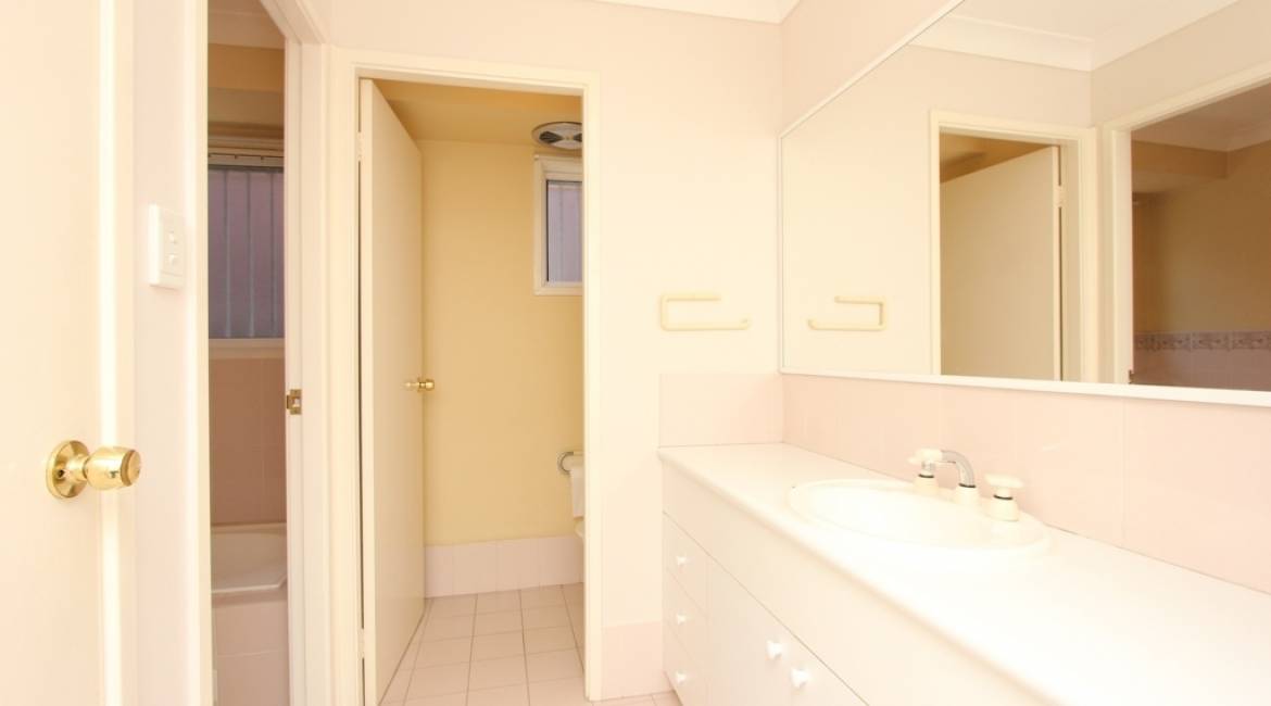 26 Olearia Crescent, WARABROOK, NSW 2304 Australia