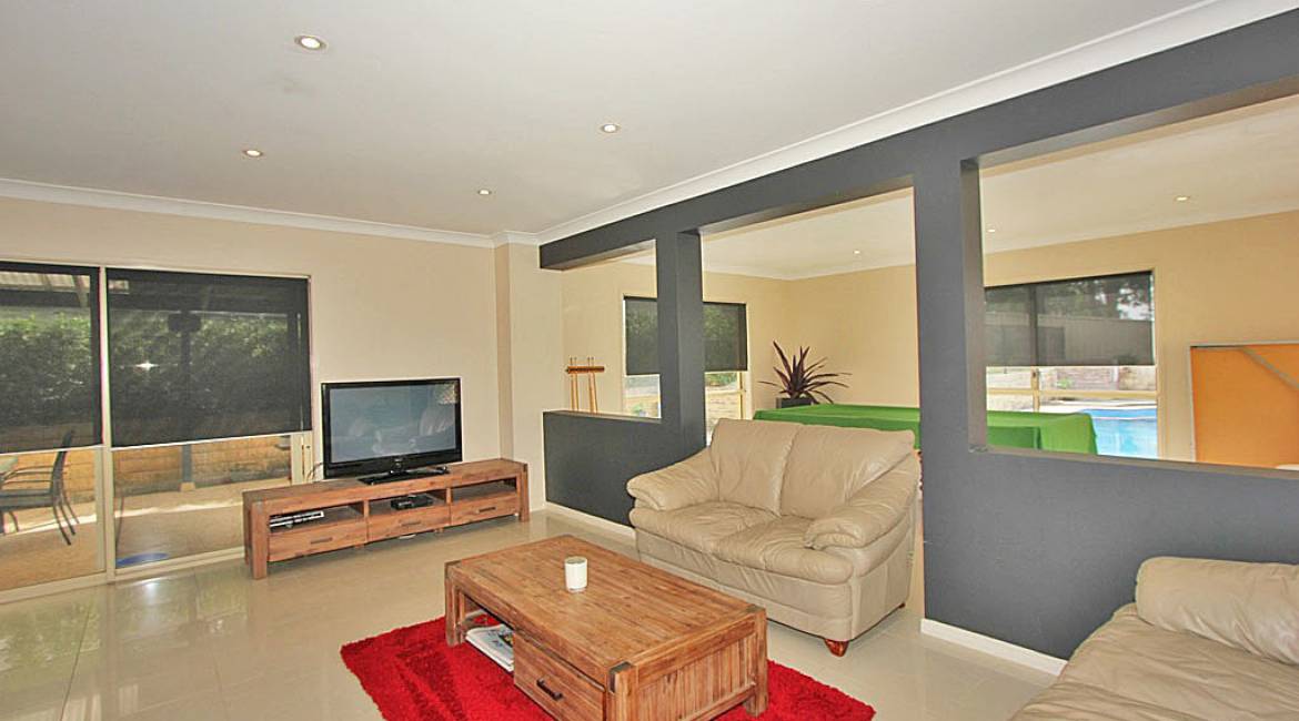 13 Styles Close, FLETCHER, NSW 2287 Australia