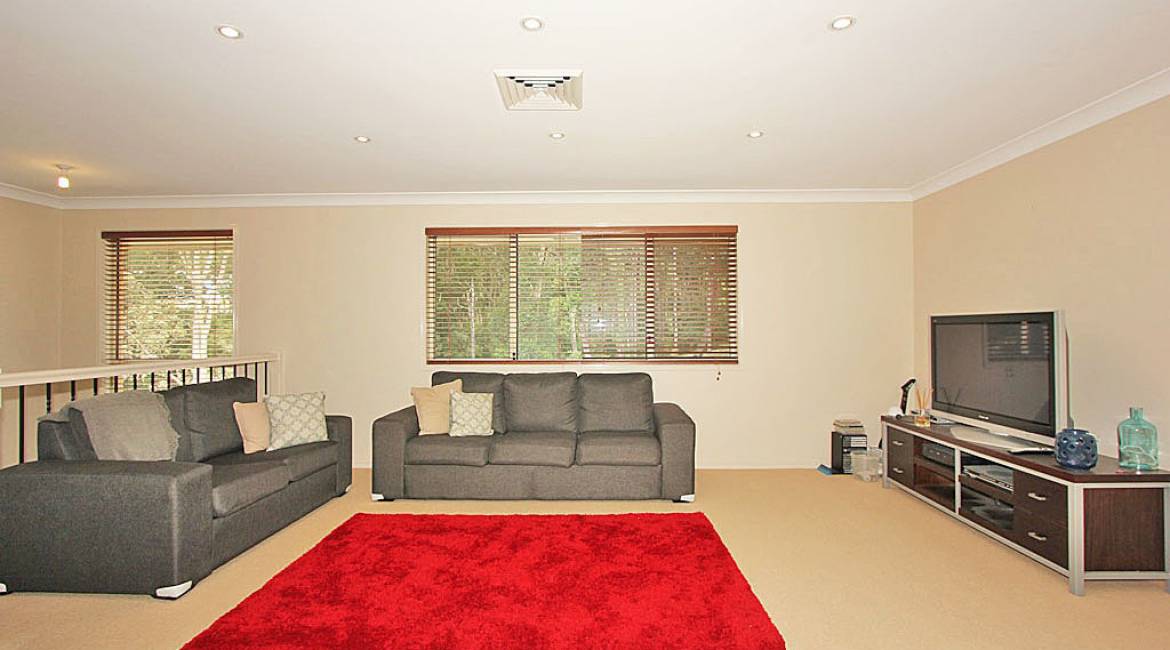 13 Styles Close, FLETCHER, NSW 2287 Australia