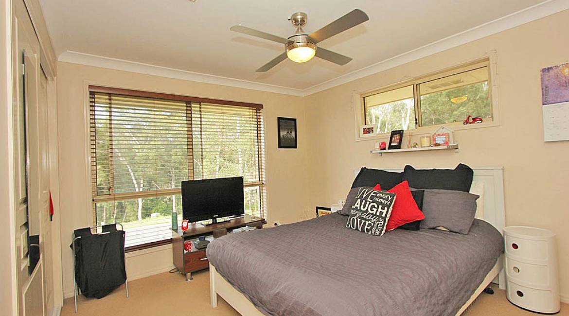 13 Styles Close, FLETCHER, NSW 2287 Australia