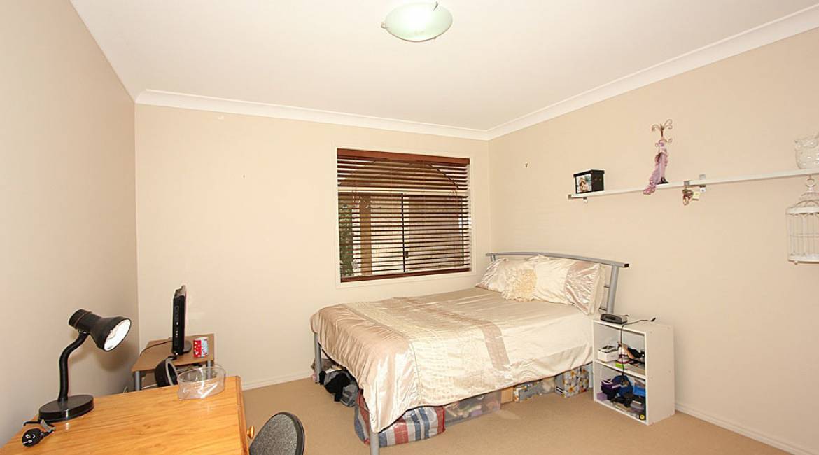 13 Styles Close, FLETCHER, NSW 2287 Australia