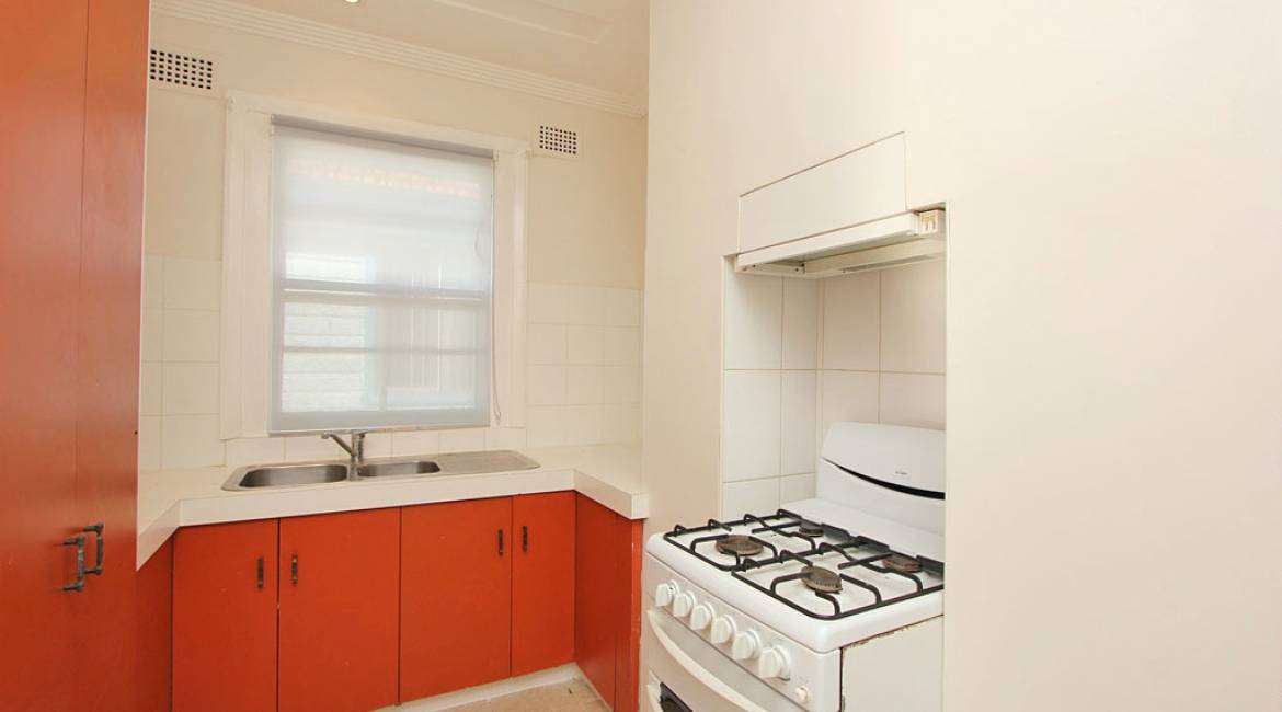 8 Miller Street, MAYFIELD WEST, NSW 2304 Australia