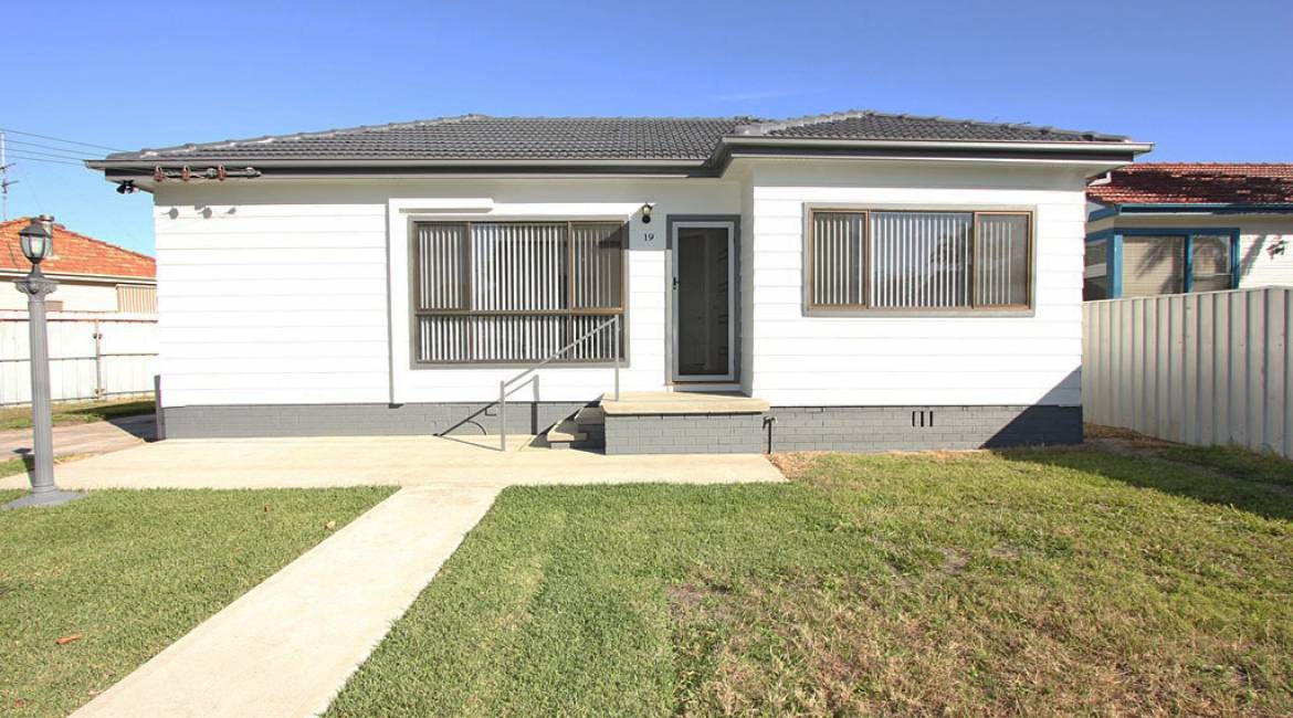 19 Rita Street, EDGEWORTH, NSW 2285 Australia