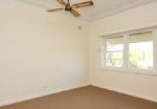 18 Norris Avenue, MAYFIELD WEST, NSW 2304 Australia