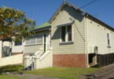 2/129 Young Road, LAMBTON, NSW 2299 Australia