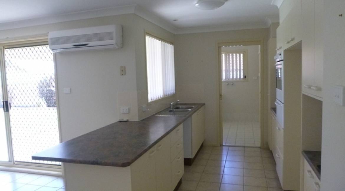 9 Coachwood Drive, WARABROOK, NSW 2304 Australia