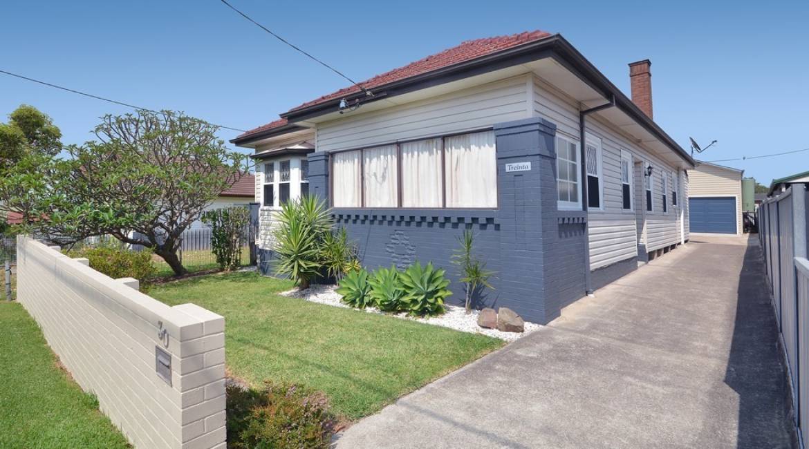 30 Woodstock Street, MAYFIELD, NSW 2304 Australia