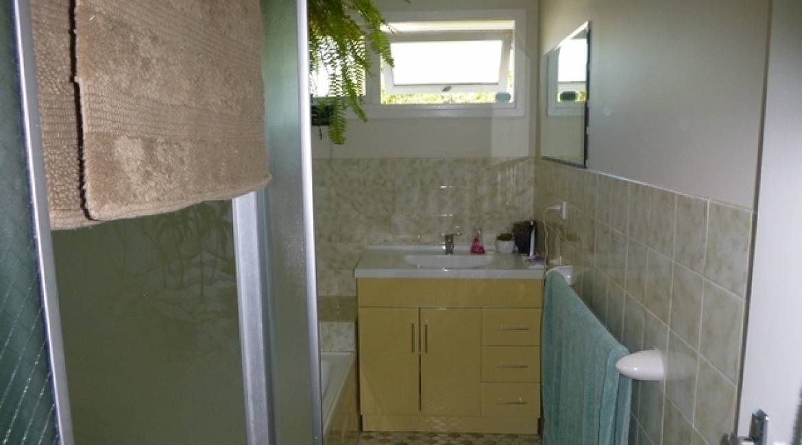 25 Cranbrook Parade, RANKIN PARK, NSW 2287 Australia