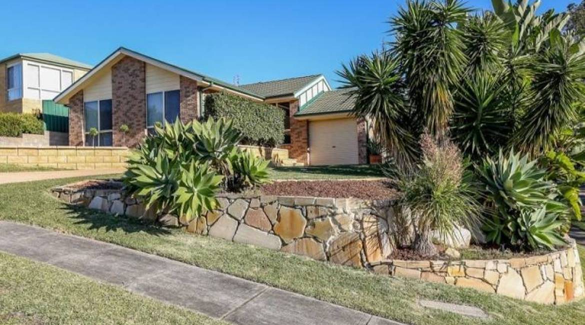 40 Redwood Close, FLETCHER, NSW 2287 Australia