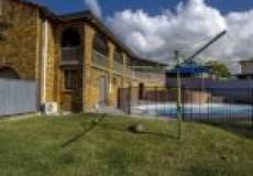 8 Carinda Avenue, EDGEWORTH, NSW 2285 Australia