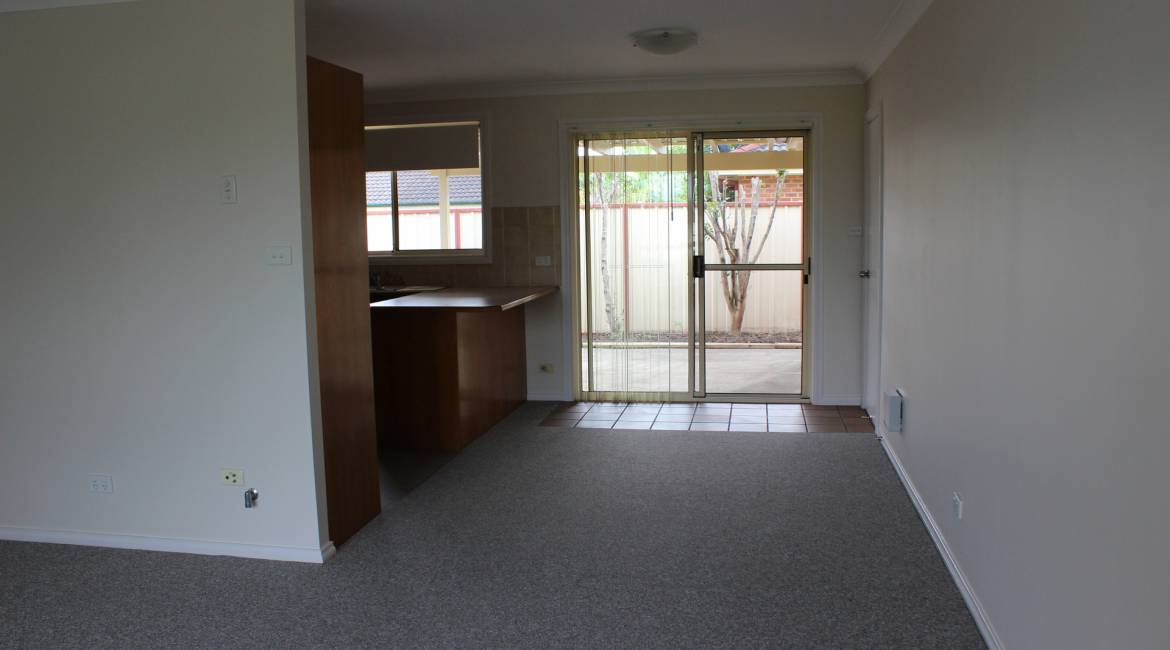 2/5-7 Loderi Place, WARABROOK, NSW 2304 Australia