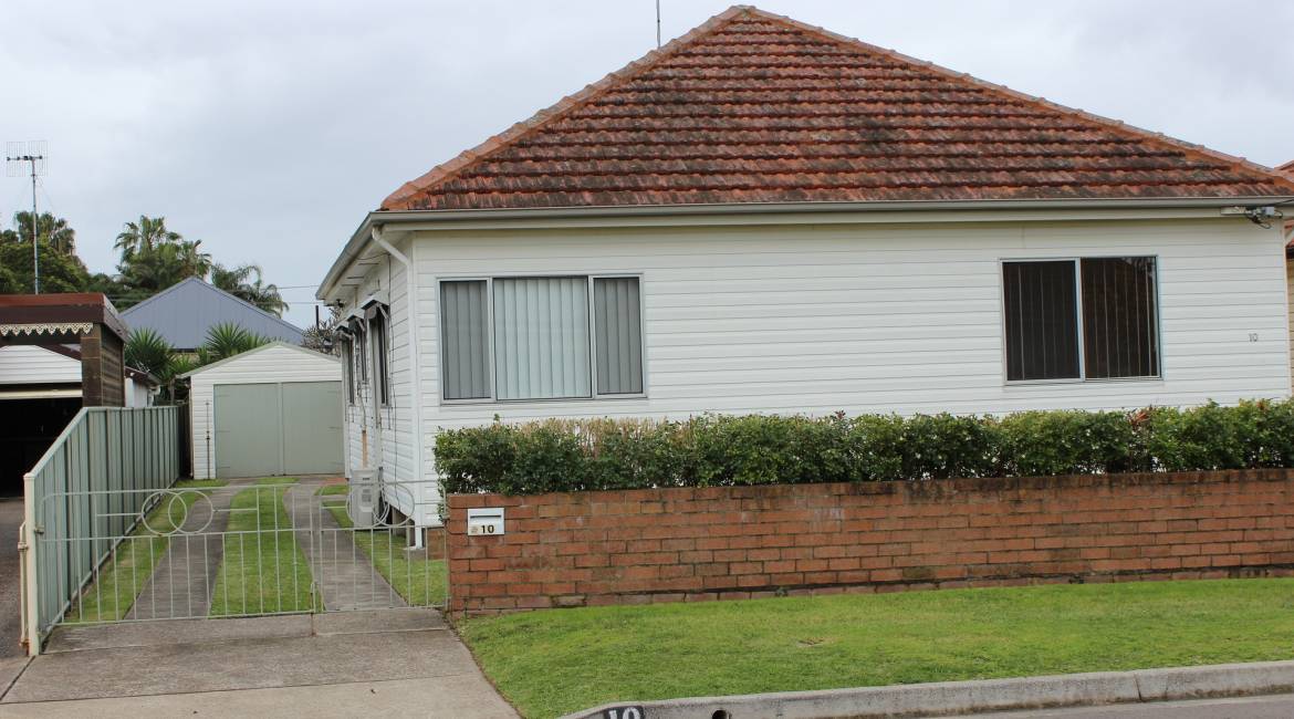 10 Freeman St, NEW LAMBTON, NSW 2305 Australia