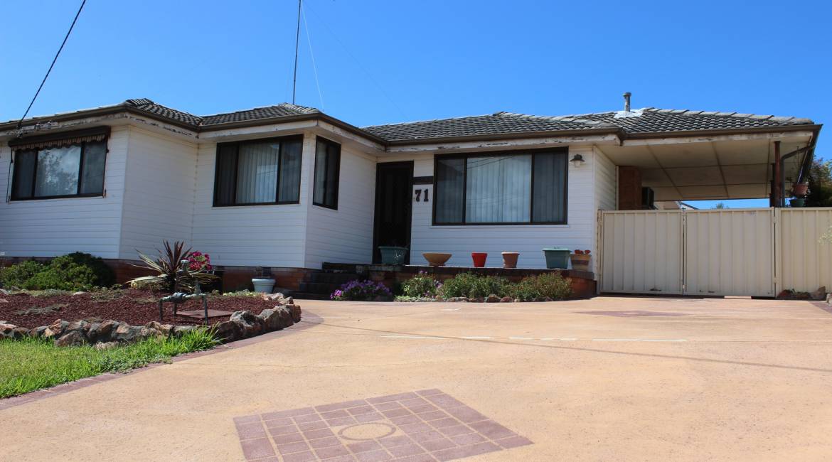 71 Lake Rd, WALLSEND, NSW 2287 Australia