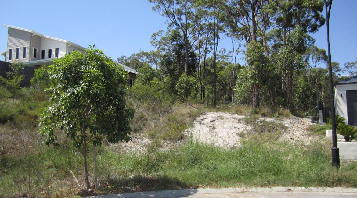 23 Hooghly Avenue, Cameron Park, NSW 2285 Australia