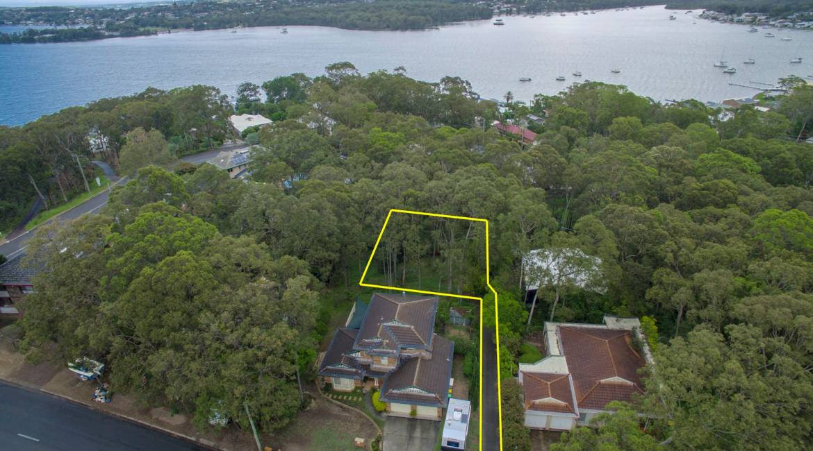 43A Barina Avenue, Kilaben Bay, NSW 2283 AUSTRALIA
