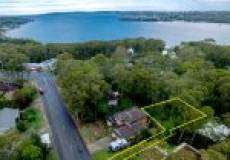 43A Barina Avenue, Kilaben Bay, NSW 2283 AUSTRALIA