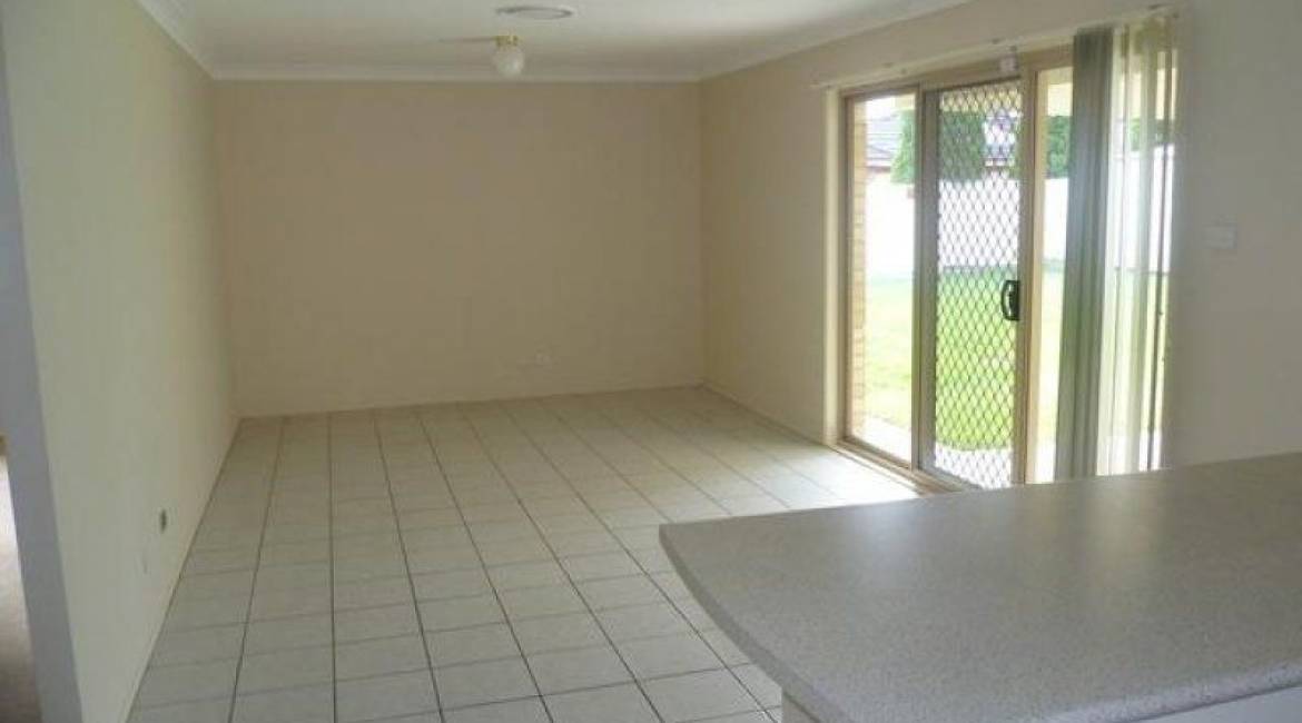 6 Eucalyptus Circuit, WARABROOK, NSW 2304 Australia