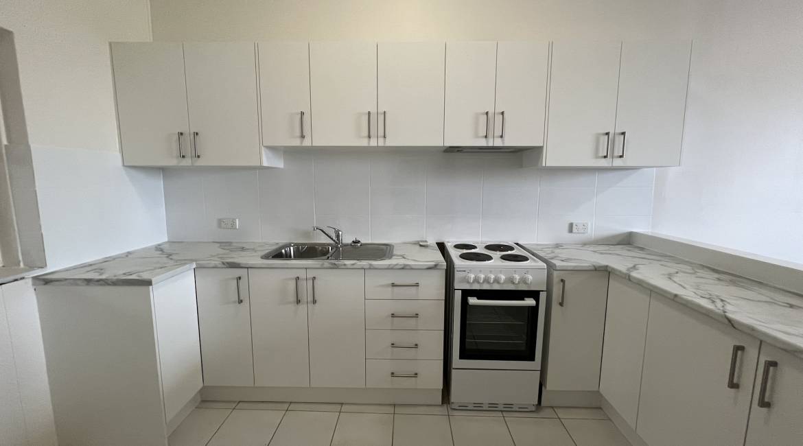 2/83 Maud Street, WARATAH WEST, NSW 2298 Australia