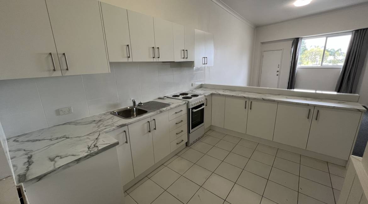 2/83 Maud Street, WARATAH WEST, NSW 2298 Australia