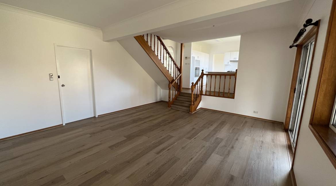 11 Eurabbie Avenue, WARABROOK, NSW 2304 Australia