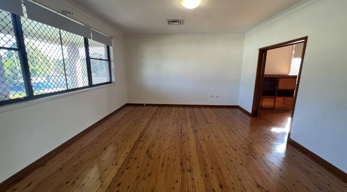 10 Irrawang Street, RAYMOND TERRACE, NSW 2324 Australia