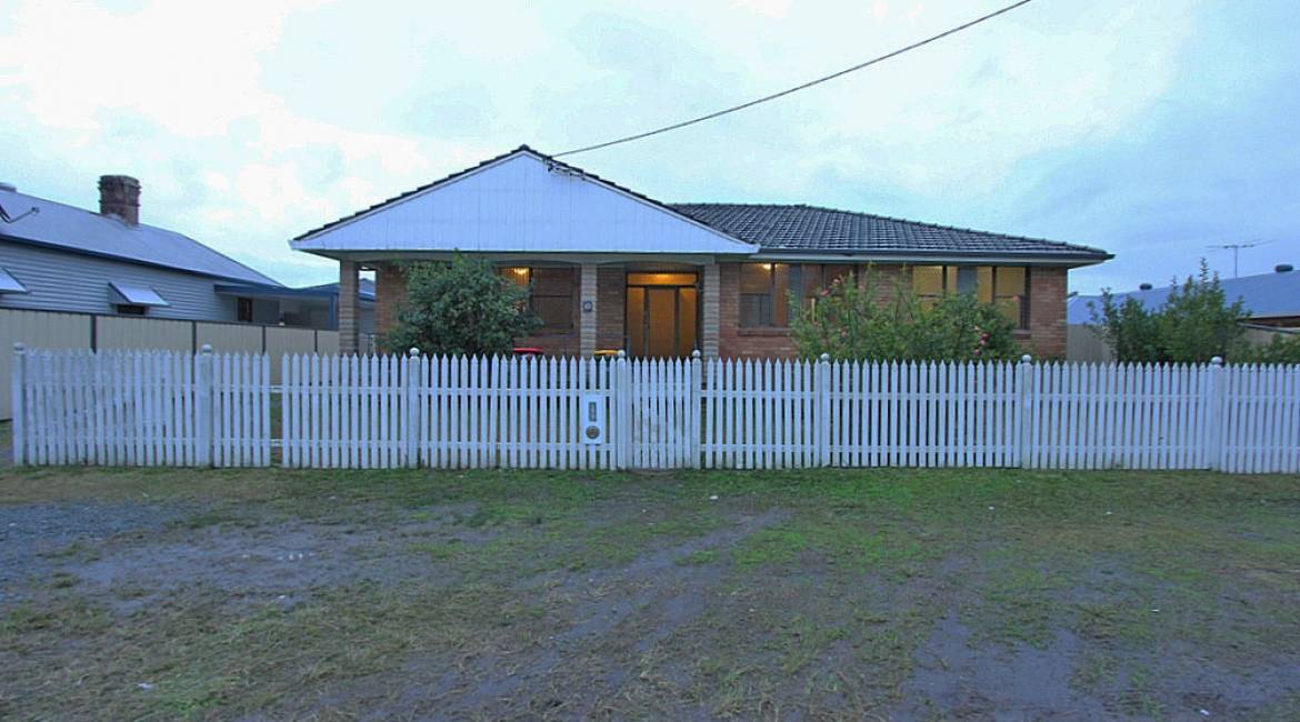 10 Irrawang Street, RAYMOND TERRACE, NSW 2324 Australia