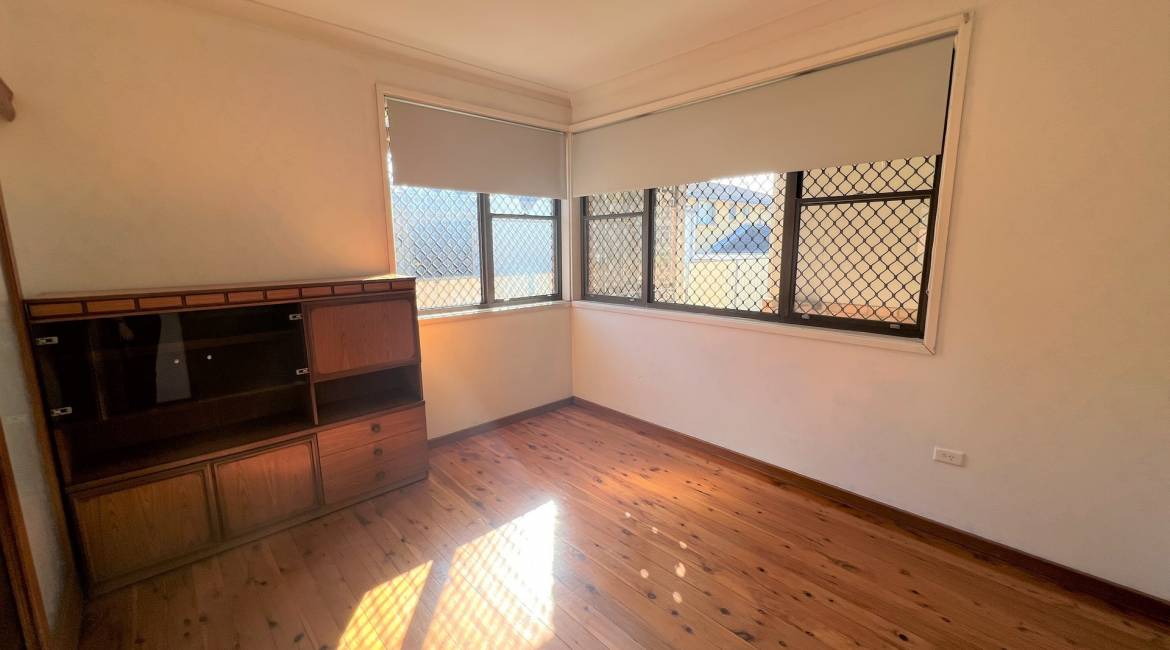 10 Irrawang Street, RAYMOND TERRACE, NSW 2324 Australia