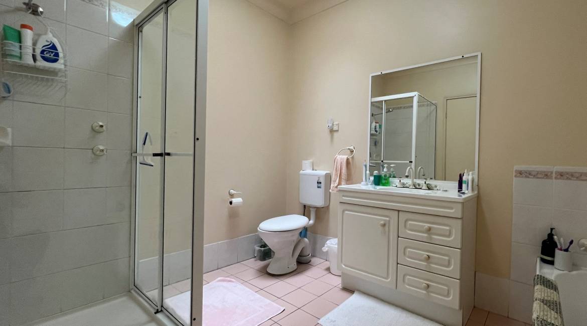 2/15 Floribunda Close, WARABROOK, NSW 2304 Australia